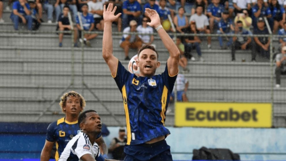 El hijo del Muñeco Gallardo fue denunciado en Ecuador por insultos racistas: "Me dijo negro, mono..."