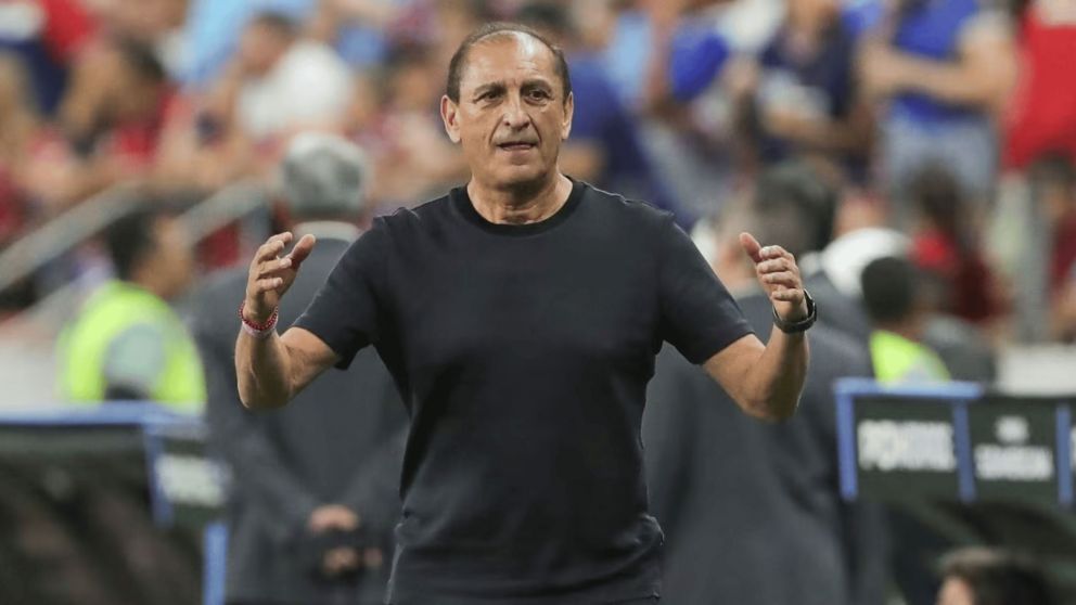 Ramón Díaz es el nuevo DT de Olimpia de Paraguay