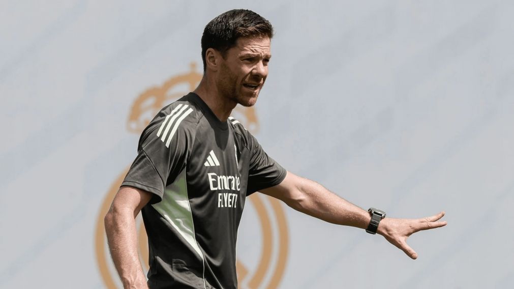 Xabi Alonso se plantó y pidió la salida de una figura del Real Madrid tras la llegada de Mastantuono