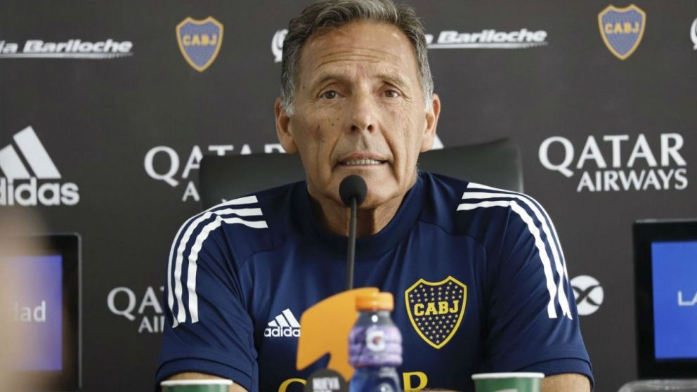 El fuerte mensaje de Russo para los jugadores de Boca antes de enfrentar al Bayern Múnich: "Tenemos que empezar y terminar con 11"