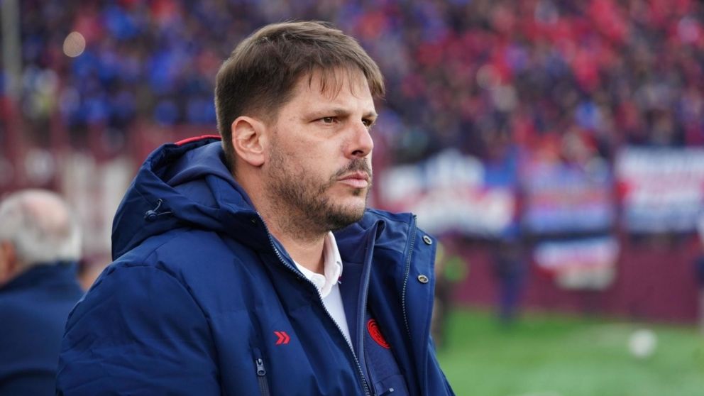 Gallardo lo borró sin piedad en River y Damián Ayude lo desea como jugador estrella de San Lorenzo