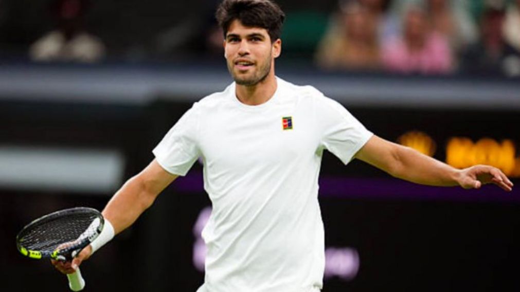 Carlos Alcaraz venció a Cameron Norrie y avanzó a semifinales de Wimbedon