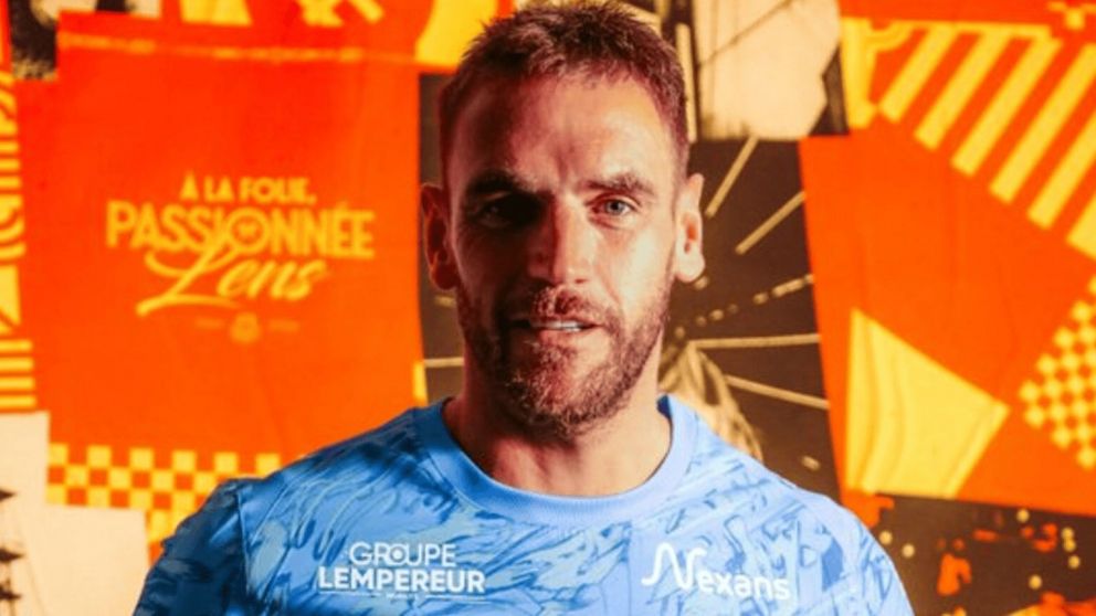 Un equipo de la Ligue 1 present� a una leyenda del f�tbol franc�s con un video de Los Simpson realizado por Inteligencia Artificial