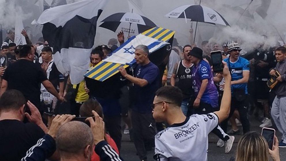 La DURA sanción de la AFA contra All Boys por los actos antisemitas en el duelo ante Atlanta