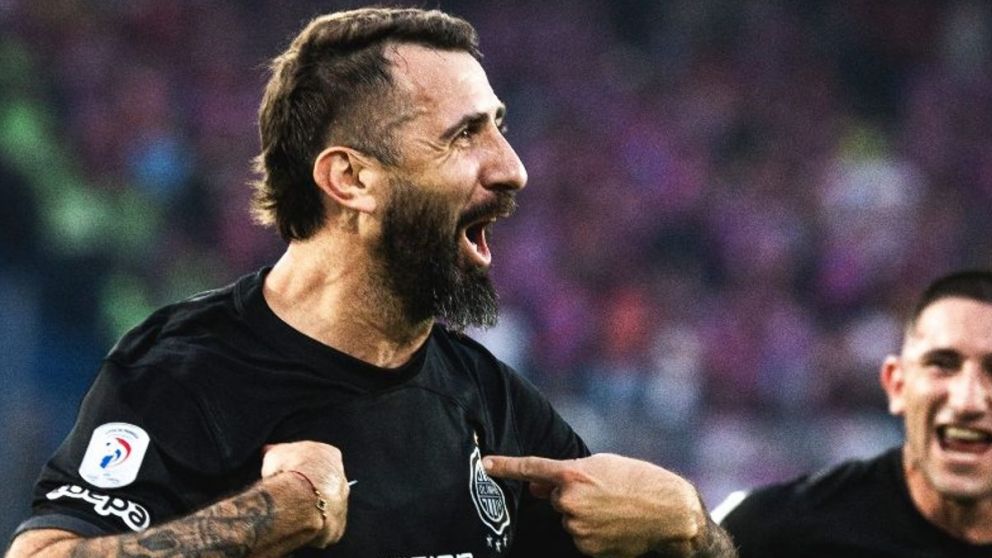 Sorpresa: Lucas Pratto vuelve al fútbol argentino