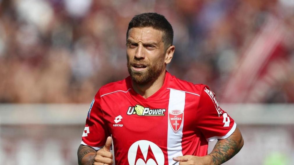 Bombazo: el Papu Gómez vuelve al fútbol tras su suspensión y jugará en Italia