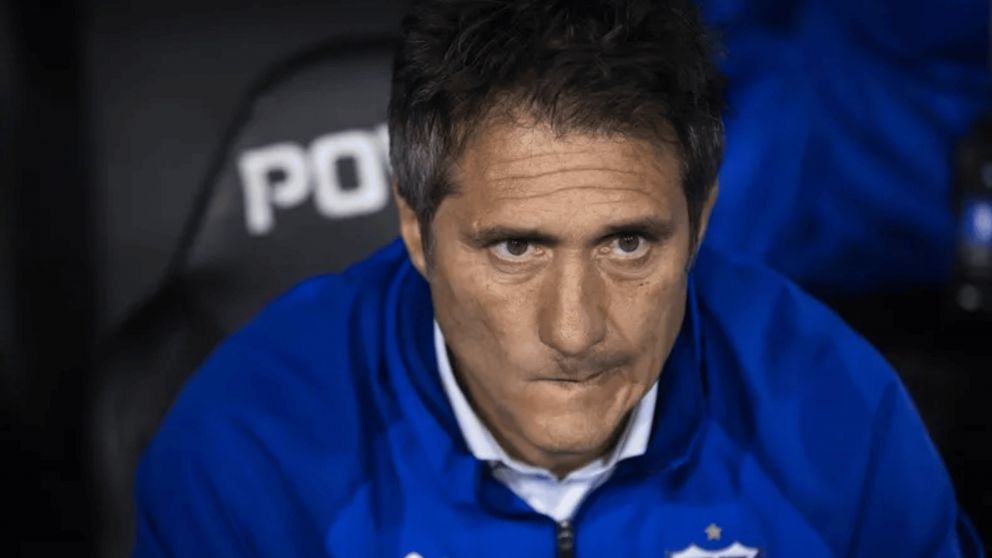 La salida del jugador clave de Vélez que arruina los planes de Guillermo Barros Schelotto
