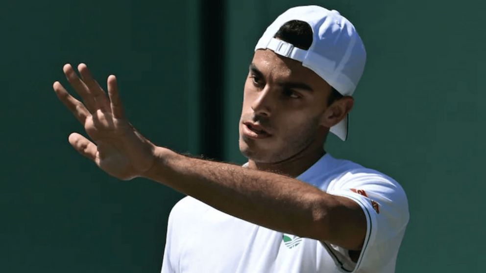 Francisco Cerúndolo se quedó sin respuestas y se despidió rápido de Wimbledon