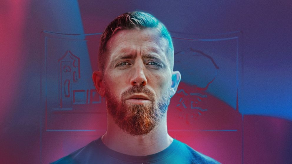 Iker Muniain es una cosa de locos: nunca anunció que se retiraba y su presentado como DT de ignoto club de España