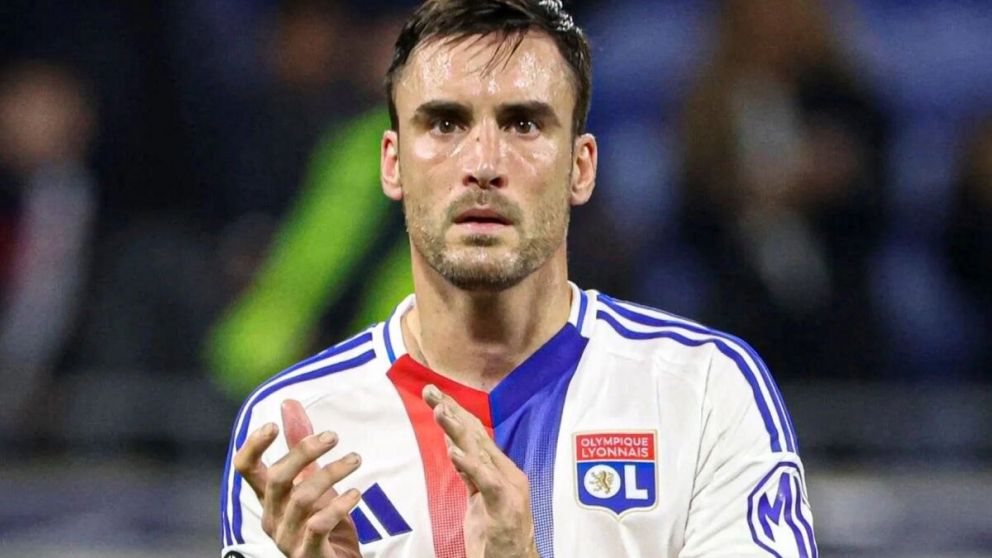 Los dos equipos de Europa que buscan a Nicolás Tagliafico tras el descenso del Olympique Lyon