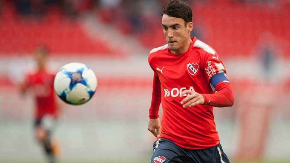 Atentos: Independiente sondeó a Nicolás Tagliafico y sueña con su retorno