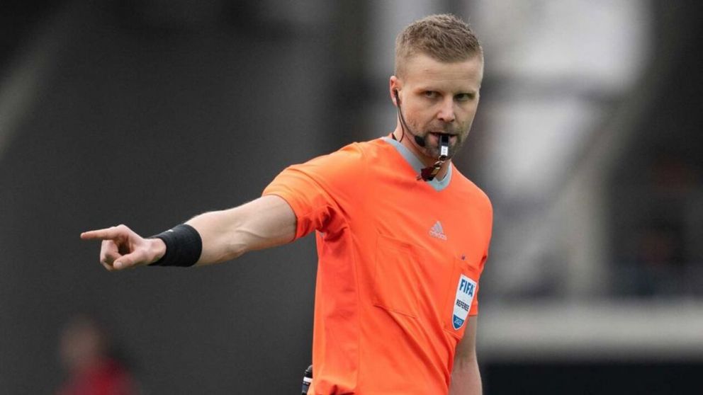 Escándalo contra Argentina y error grosero en Champions League: el árbitro de Boca vs. Auckland City