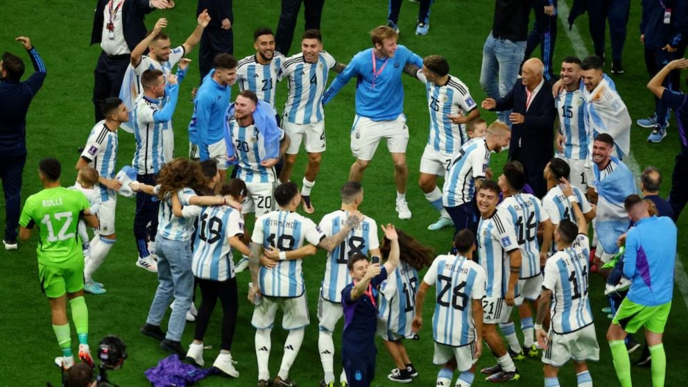 El jugador campeón del mundo con la Selección Argentina que no es Otamendi ni Nico González que puede llegar a River