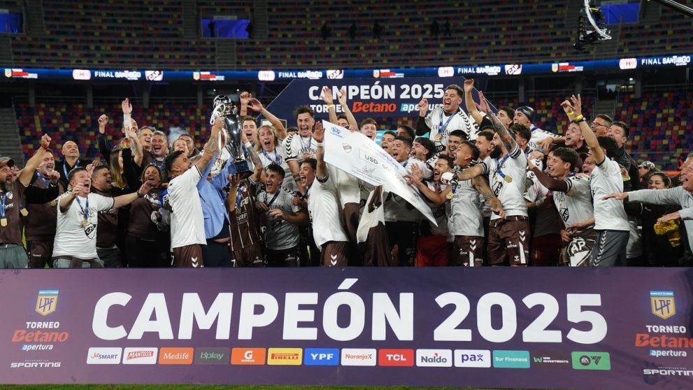 PLATENSE CAMPE�N: con un golazo, el Calamar le gan� a Hurac�n en la final del Torneo Apertura 2025