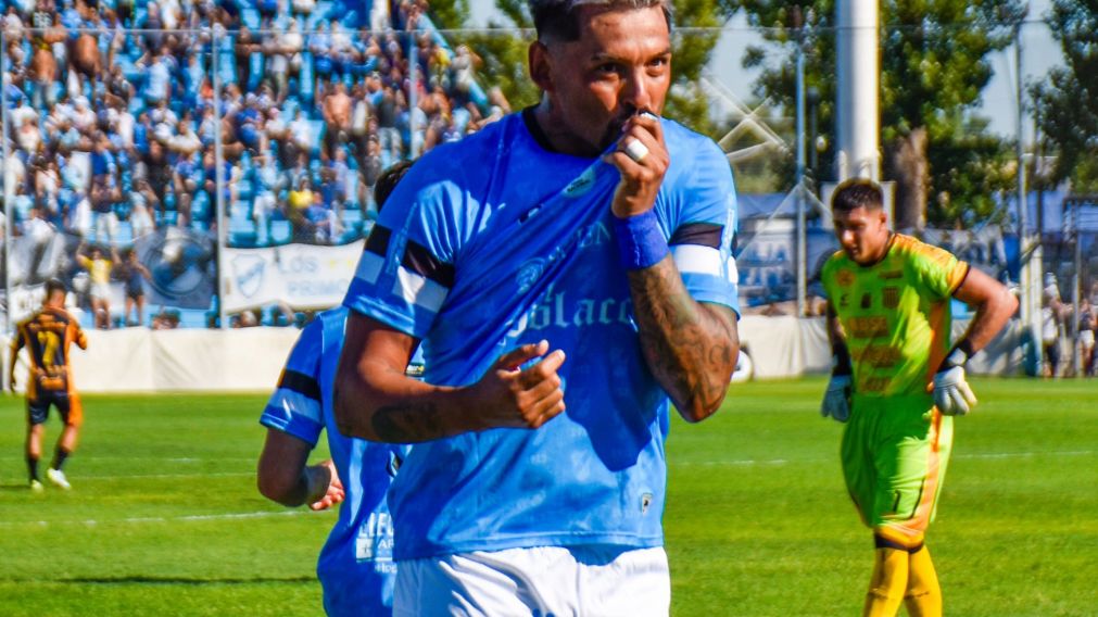 Luis L�pez tiene gran expectativa con Temperley