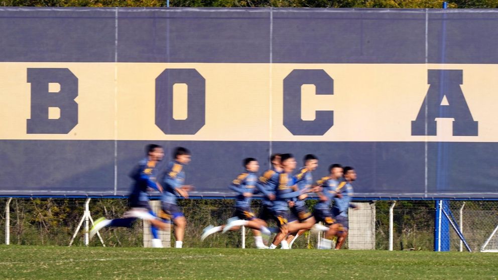 Boca hoy: Herrón definió los convocados para jugar ante Lanús con dos retornos y una baja sorpresiva