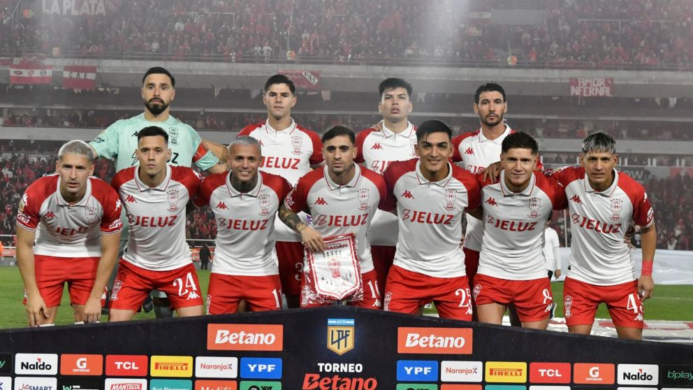 Sufre Huracán: quiénes son los dos jugadores que Boca tiene en el radar
