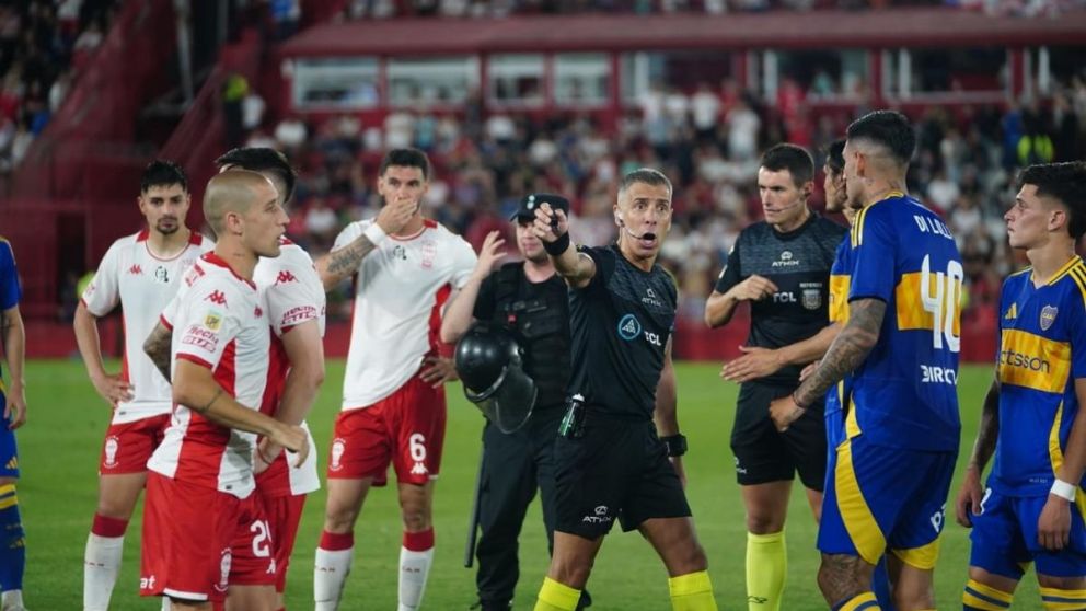 Los dispares antecedentes de Hernán Mastrángelo con Independiente y Huracán: el día que el juez perjudicó al Globo ante Boca