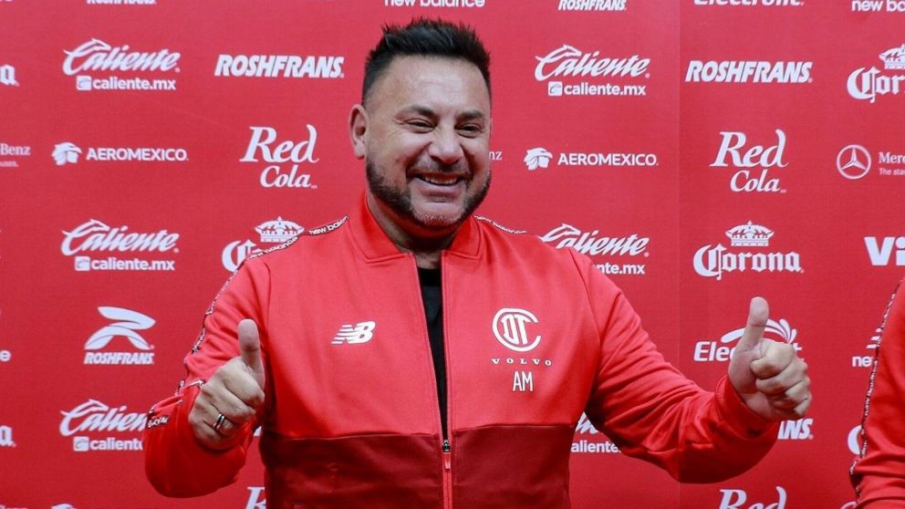 Atento Riquelme: la tajante respuesta del Turco Mohamed cuando le preguntaron sobre sus chances de ser DT de Boca