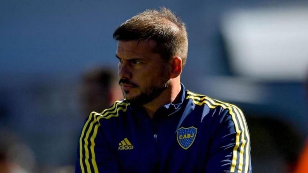 Boca hoy: Mariano Herrón dio la lista de convocados ante Independiente con dos vueltas importantes y una ausencia sorprendente