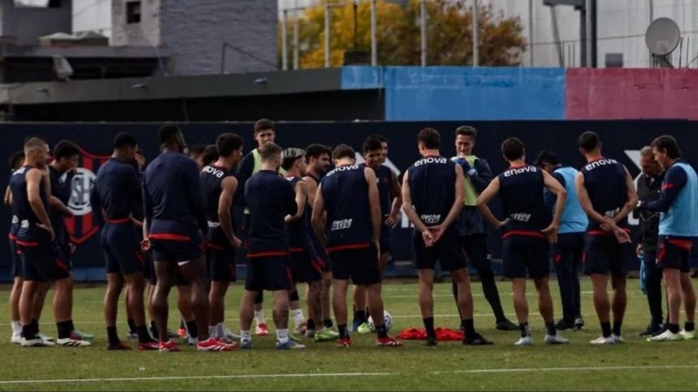 San Lorenzo está en llamas: los jugadores no entrenaron porque les deben una fortuna
