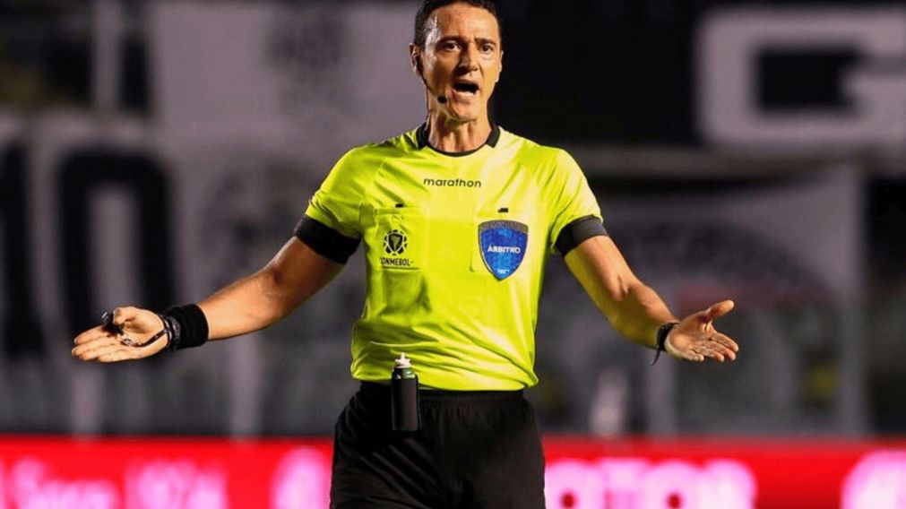 En Boca hay muchísima calentura con el árbitro Wilmar Roldán que dirigió Barcelona de Ecuador y River por la Libertadores: el motivo