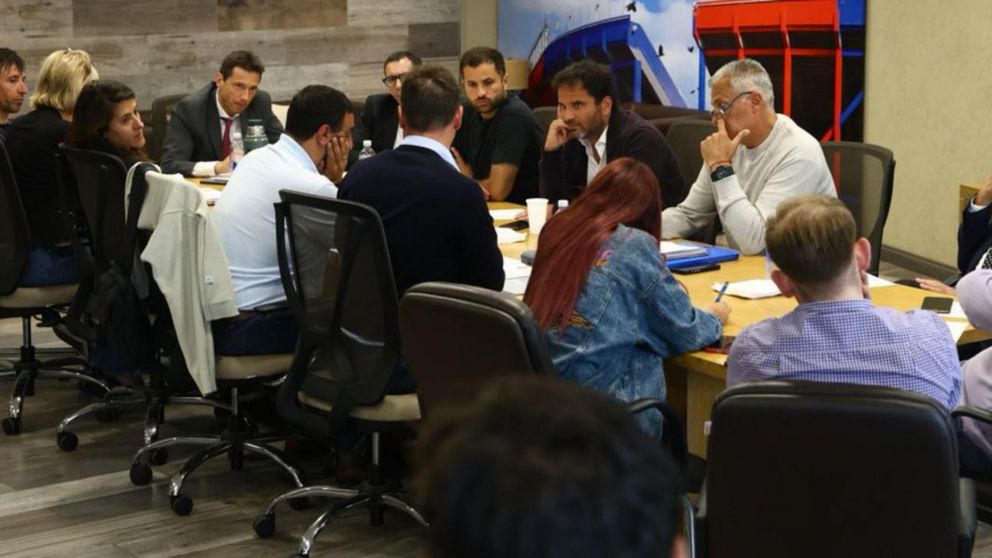 San Lorenzo es un caos: sigue la ola de renuncias en la Comisión Directiva tras el escándalo con Moretti