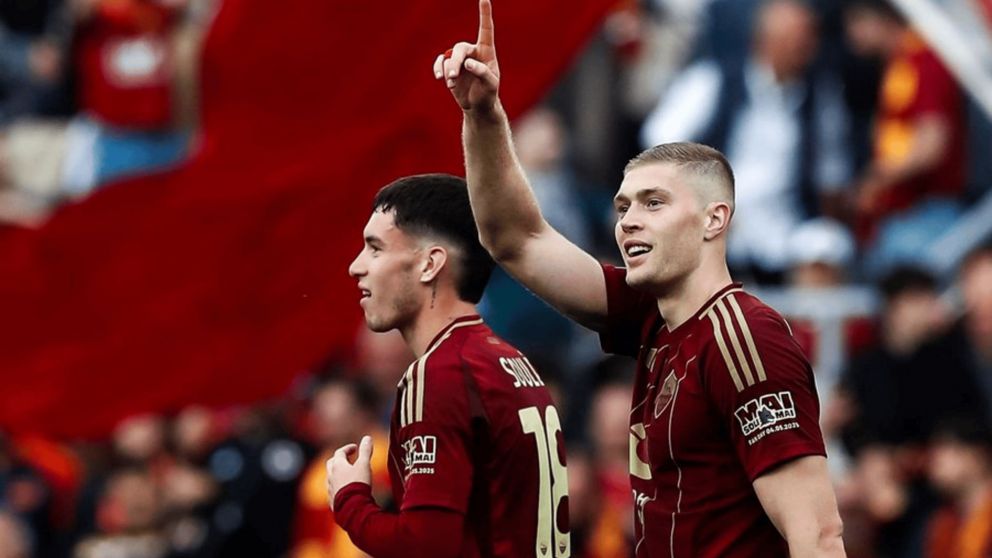 Paredes y Paulo Dybala comieron banco en la Roma, que le ganó a Fiorentina y se metió en zona de Champions League