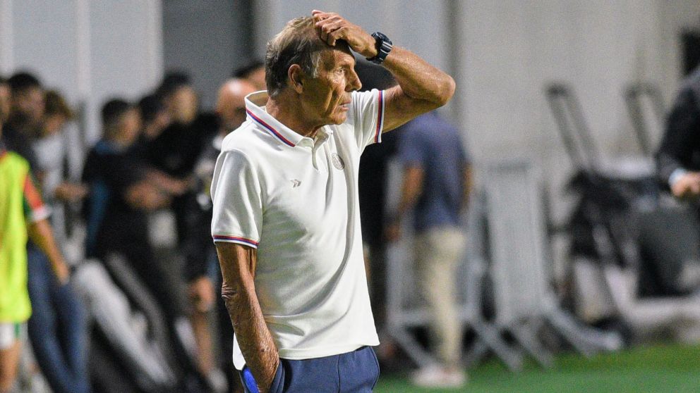 Escándalo en San Lorenzo: el lapidario mensaje de Miguel Russo contra la dirigencia en medio de la crisis institucional