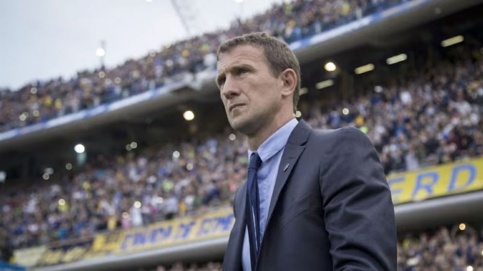 La confesión del Vasco Arruabarrena sobre la posibilidad de dirigir a Boca tras la salida de Gago y la comunicación con Riquelme