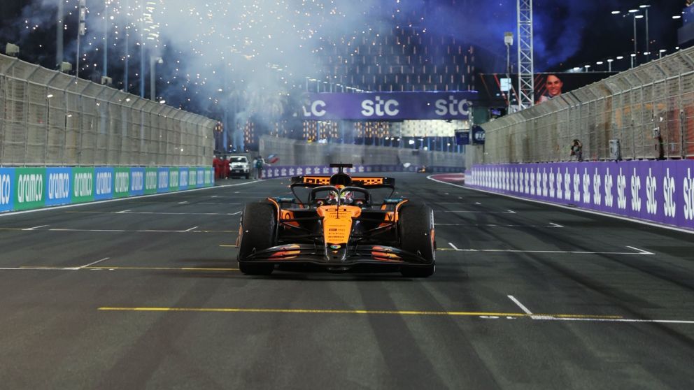 Oscar Piastri tuvo una carrera perfecta y ganó el Gran Premio de Arabia Saudita de Fórmula 1