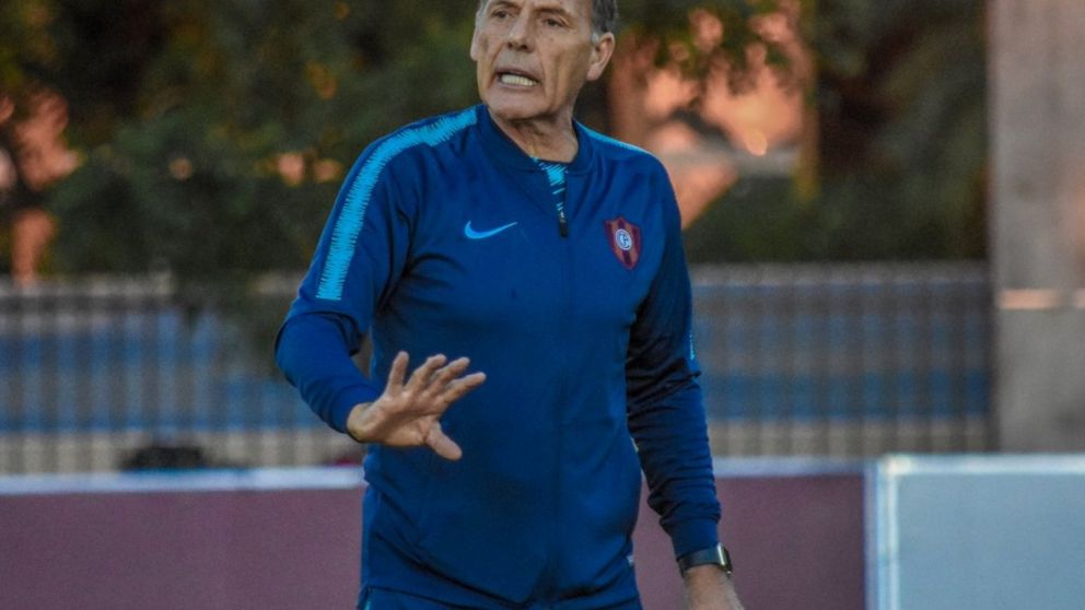 San Lorenzo quiere un jugador de Boca que Gago tiene olvidado y que para Riquelme ni existe