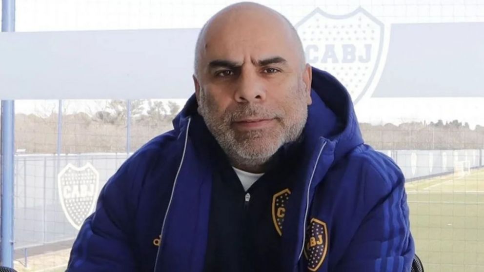Paz en Boca: Chicho Serna salió a bancar fuerte Edinson Cavani a pesar de no meterle un gol a nadie