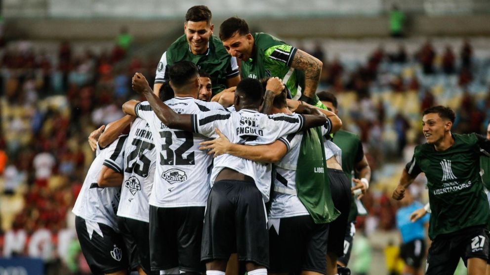 Central Córdoba de Santiago del Estero le ganó a Flamengo en el Maracaná e hizo historia en la Copa Libertadores