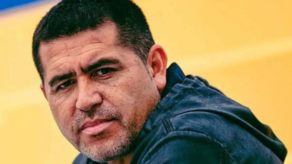 Fue el protegido de Riquelme, la hinchada de Boca lo odia y Gago no le da más oportunidades
