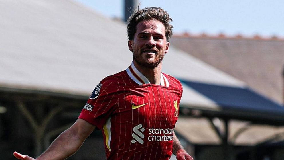 El espectacular gol de Mac Allister desde fuera del área en la derrota del Liverpool por la Premier League