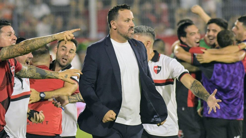 Cristian Fabbiani sigue caliente por el ninguneo de Fernando Gago y le volvió a disparar con munición gruesa