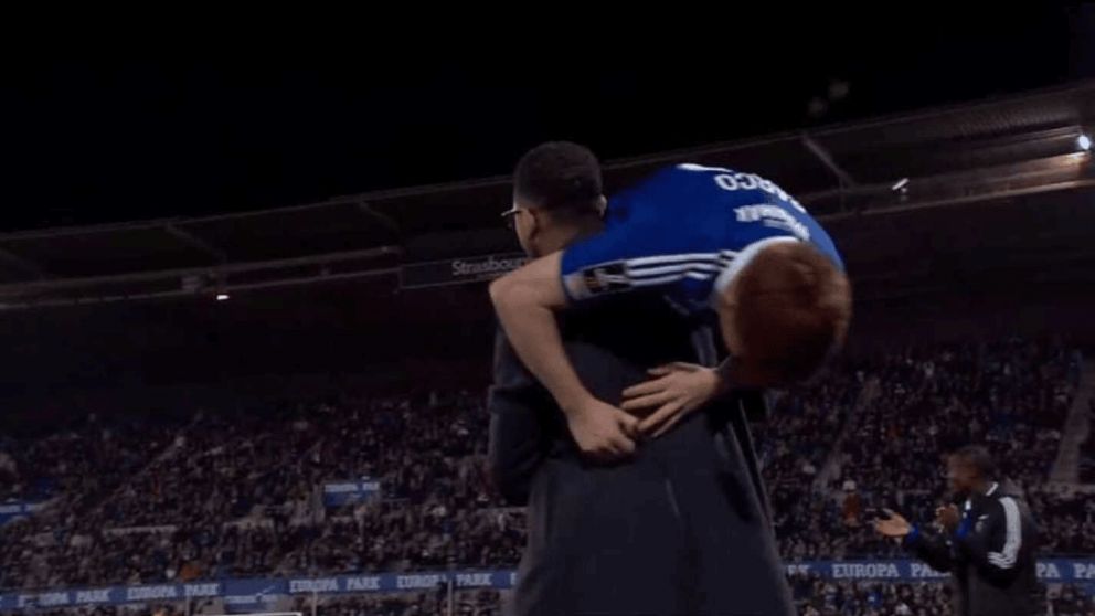 Y en el día que fue papá, el Colo Barco la rompió en el Racing de Estrasburgo: asistencia top y festejo con el DT