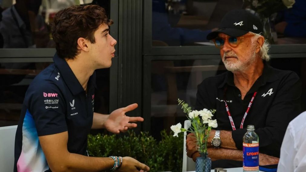 Atento Franco Colapinto: la reacción de Flavio Briatore con la que mete fichas para su debut con Alpine en la F1