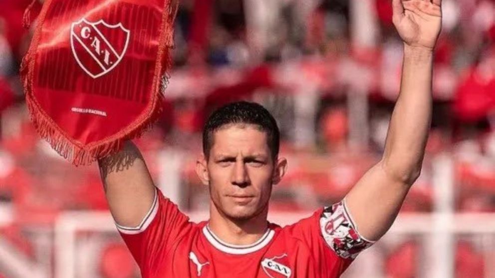 El juez Nicolás Ramírez fue el protagonista de los memes tras su tendencioso arbitraje en Independiente y Racing
