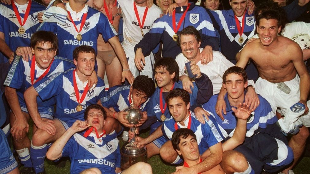 Una gloria de Vélez se calentó por la llegada de Guillermo Barrros Schelotto como DT y tildó al presidente Berlanga de traidor
