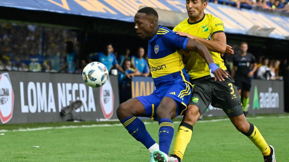 Atención Boca: La Liga Profesional hizo un sorpresivo anuncio para el partido ante Defensa y Justicia