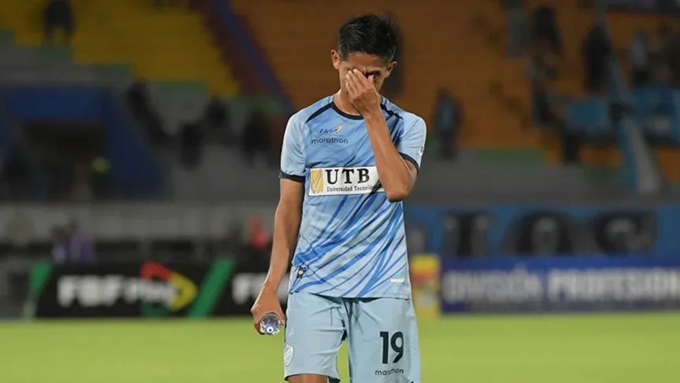 Escándalo: un equipo de Bolivia inscribió mal a un jugador y empezará el torneo con varias decenas de puntos menos
