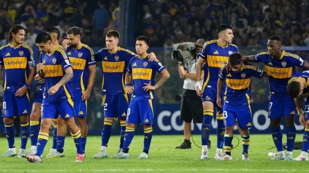 �Boca es un esc�ndalo!: Los videos de dos jugadores en un boliche luego de la eliminaci�n de la Copa Libertadores