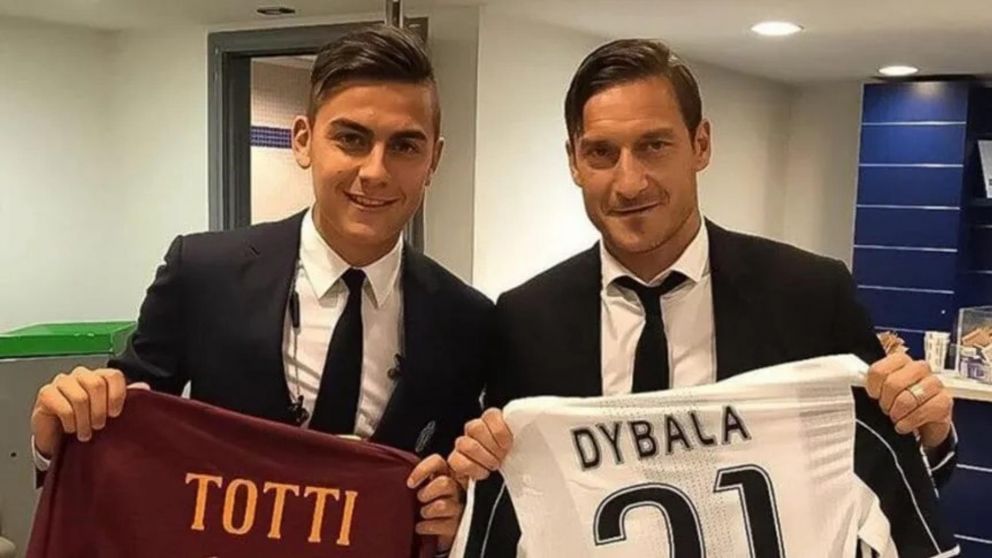 Paulo Dybala generó una increíble reacción en Francesco Totti por su presente en Roma