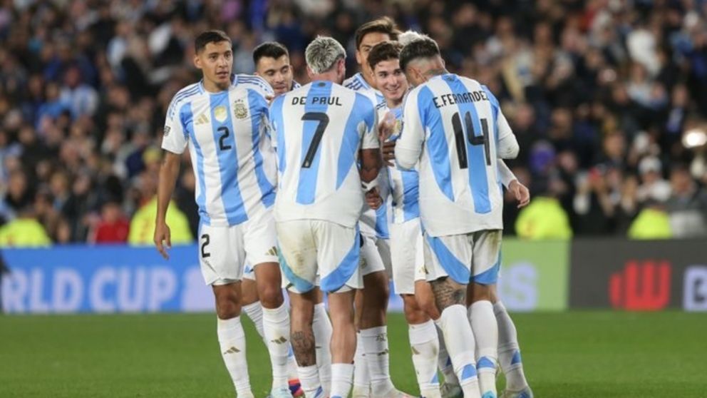 Lionel Scaloni entregó la prelista de la Selección Argentina con sorpresas para los clásicos ante Uruguay y Brasil