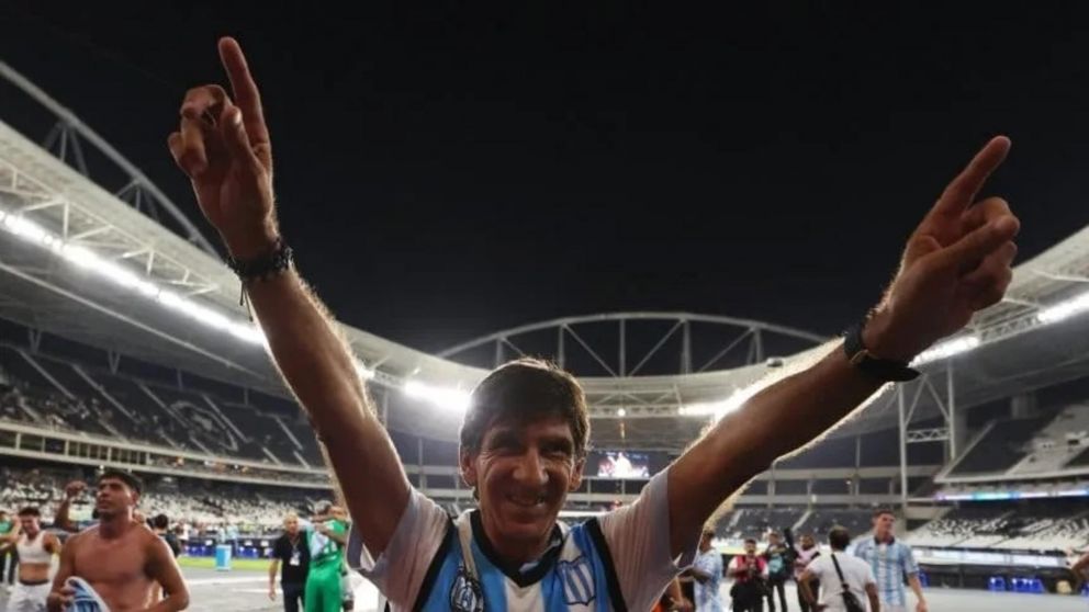 Gustavo Costas apuesta fuerte con Racing tras ganar la Recopa Sudamericana: "¡Claro que vamos a ir por la Libertadores!"