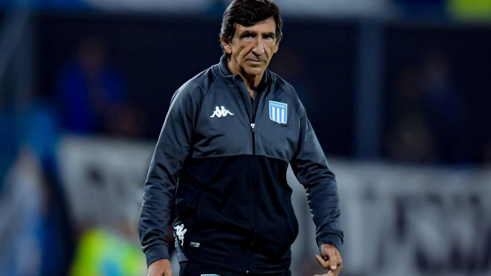 Alerta: Racing sufrió una baja de último momento para el partido ante Argentinos Juniors y Costas sufre
