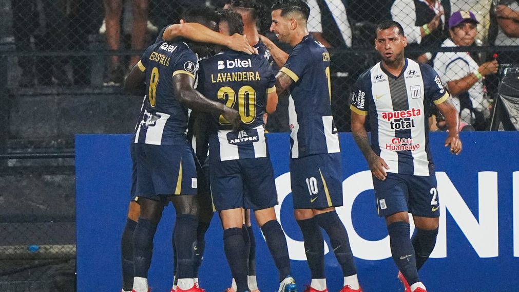 Alianza Lima eliminó a Nacional de Paraguay y jugará con Boca en la fase 2 de la Copa Libertadores