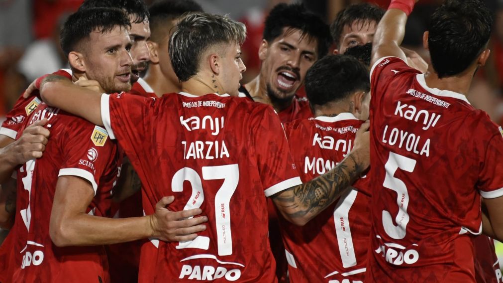 Independiente ganó, goleó y gustó ante un Vélez que no encuentra el rumbo en el Torneo Apertura